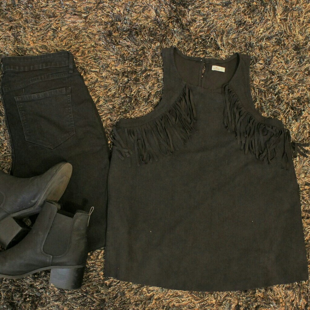 Hollister Fuax Suede Sleeveless Fringe Top Large